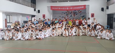 全國小學生柔道賽　10縣市25隊台中較勁